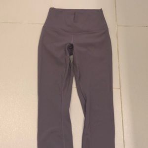Lululemon leggings , size 2, wunder under
